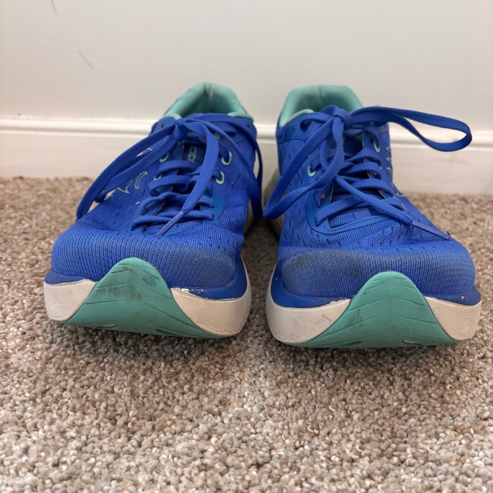 Topo Athletic Atmos Blue Aqua Running Shoes Womens Size 9.5 - Picture 2 of 7